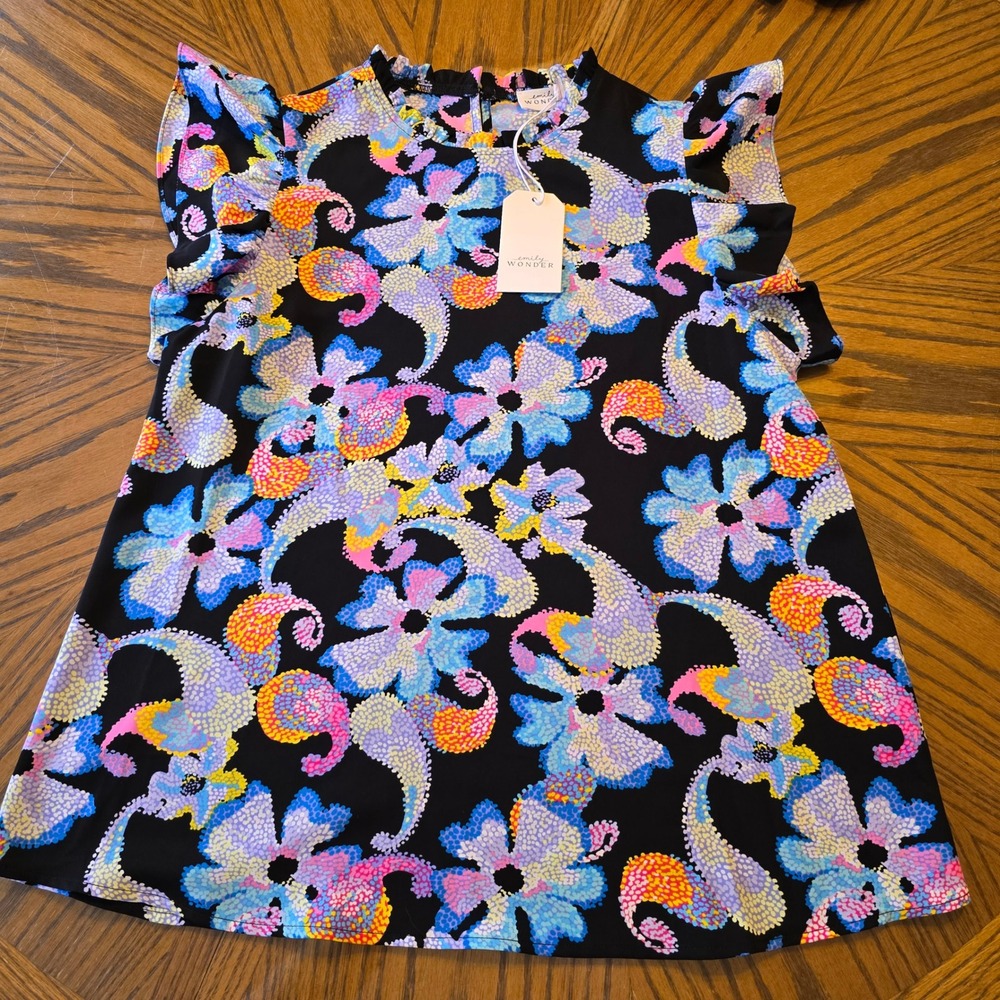 Emily Wonder Floral Blouse Size Small Ruffle Sleeve Black Multicolor‎ NWT